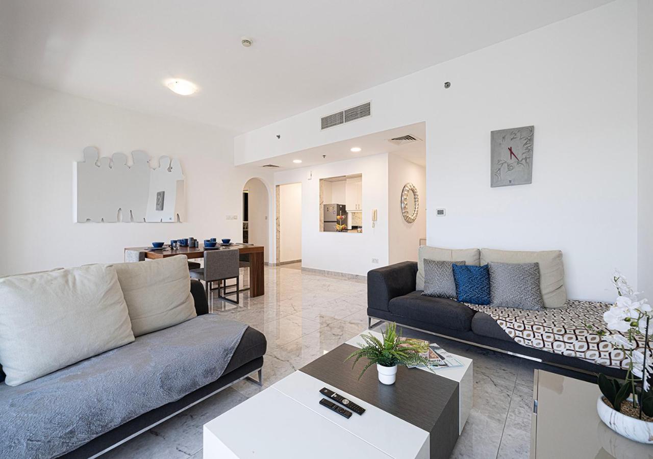 Luxury Beachfront 2Bd Apt, Shams, Jbr Дубай Екстериор снимка