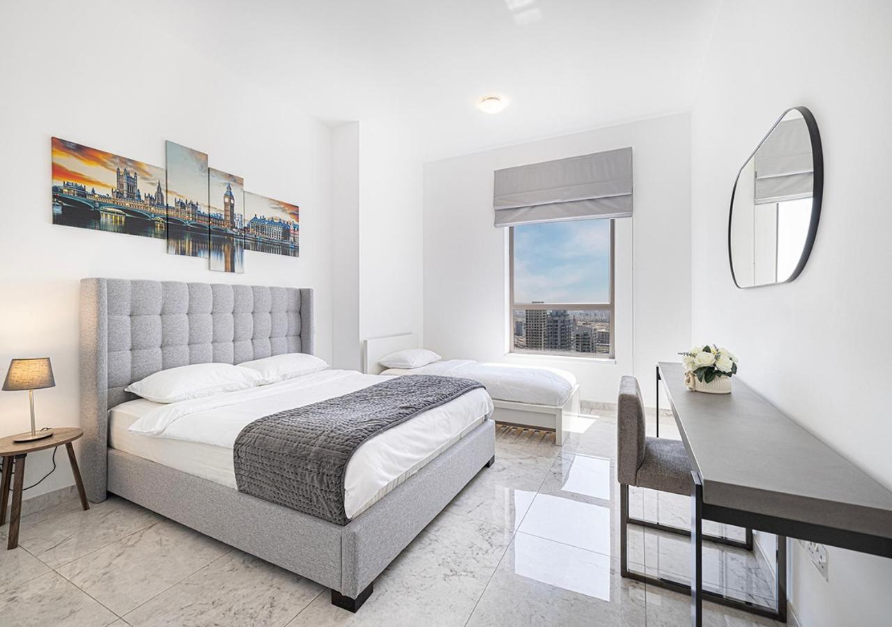 Luxury Beachfront 2Bd Apt, Shams, Jbr Дубай Екстериор снимка